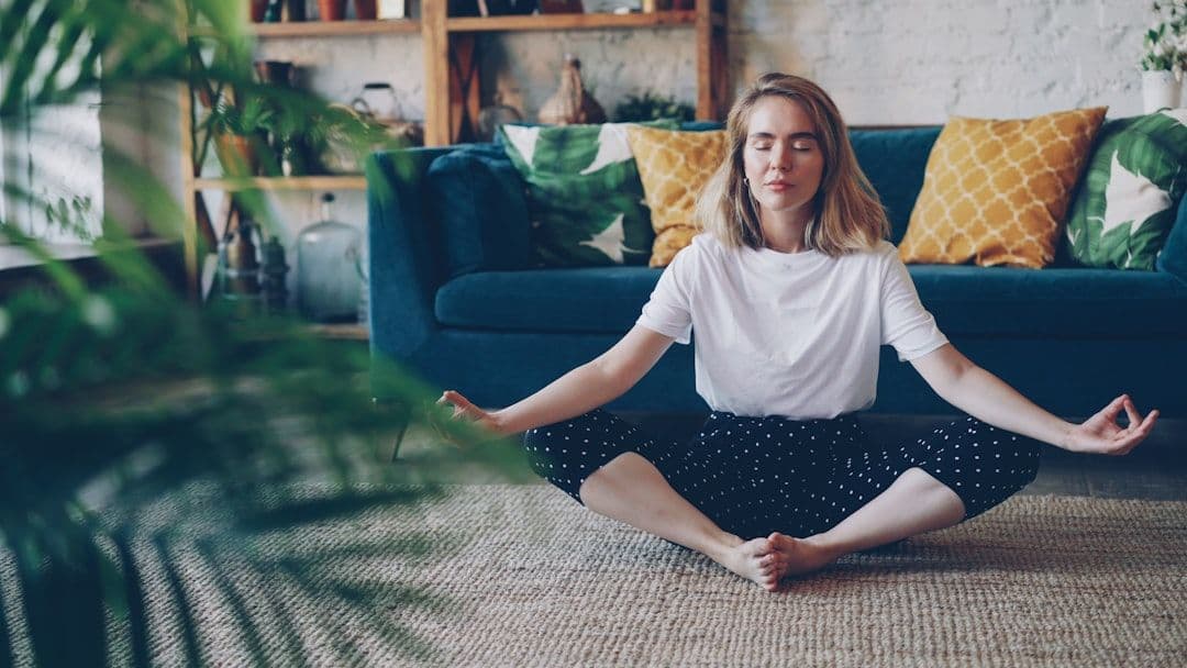 Psychic Reading: A Guide to Divination and Intuitive Guidance — holistic health