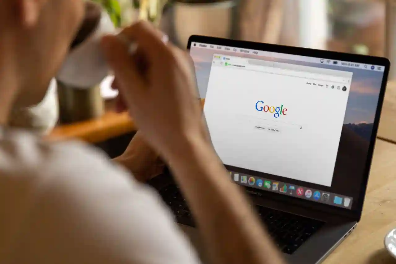Google Gemini Screen on Laptop